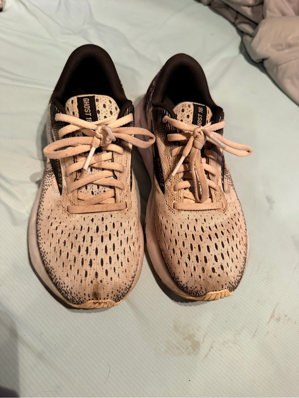 Brooks Ghost 16 Women's Running Shoes - Beige/Black